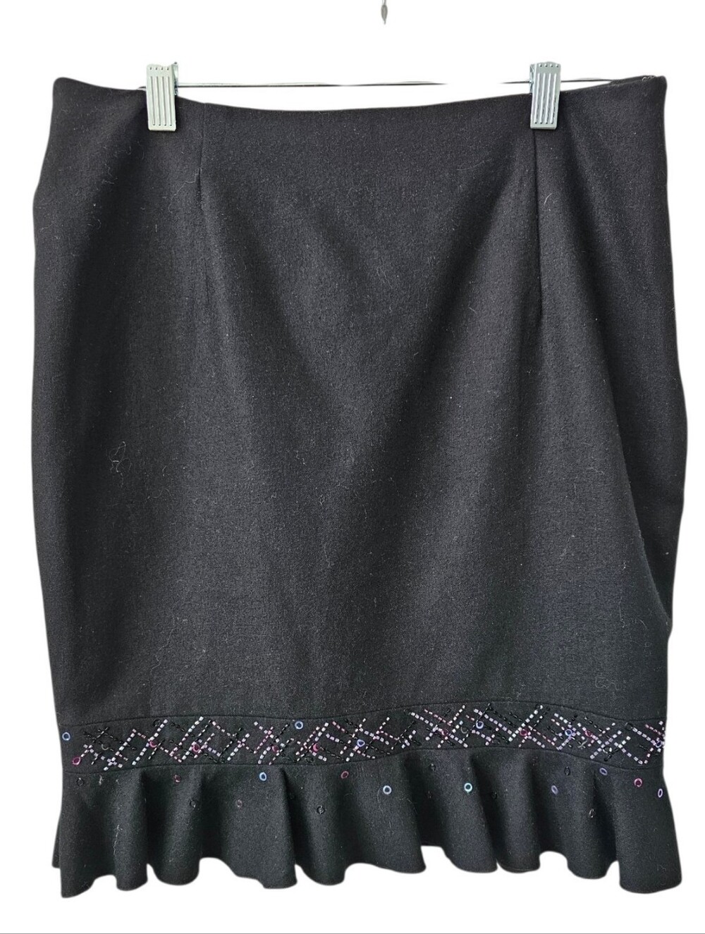 Uptown Girl Wool Blend Black Size 10 Midi Skirt With Bead Embellishments